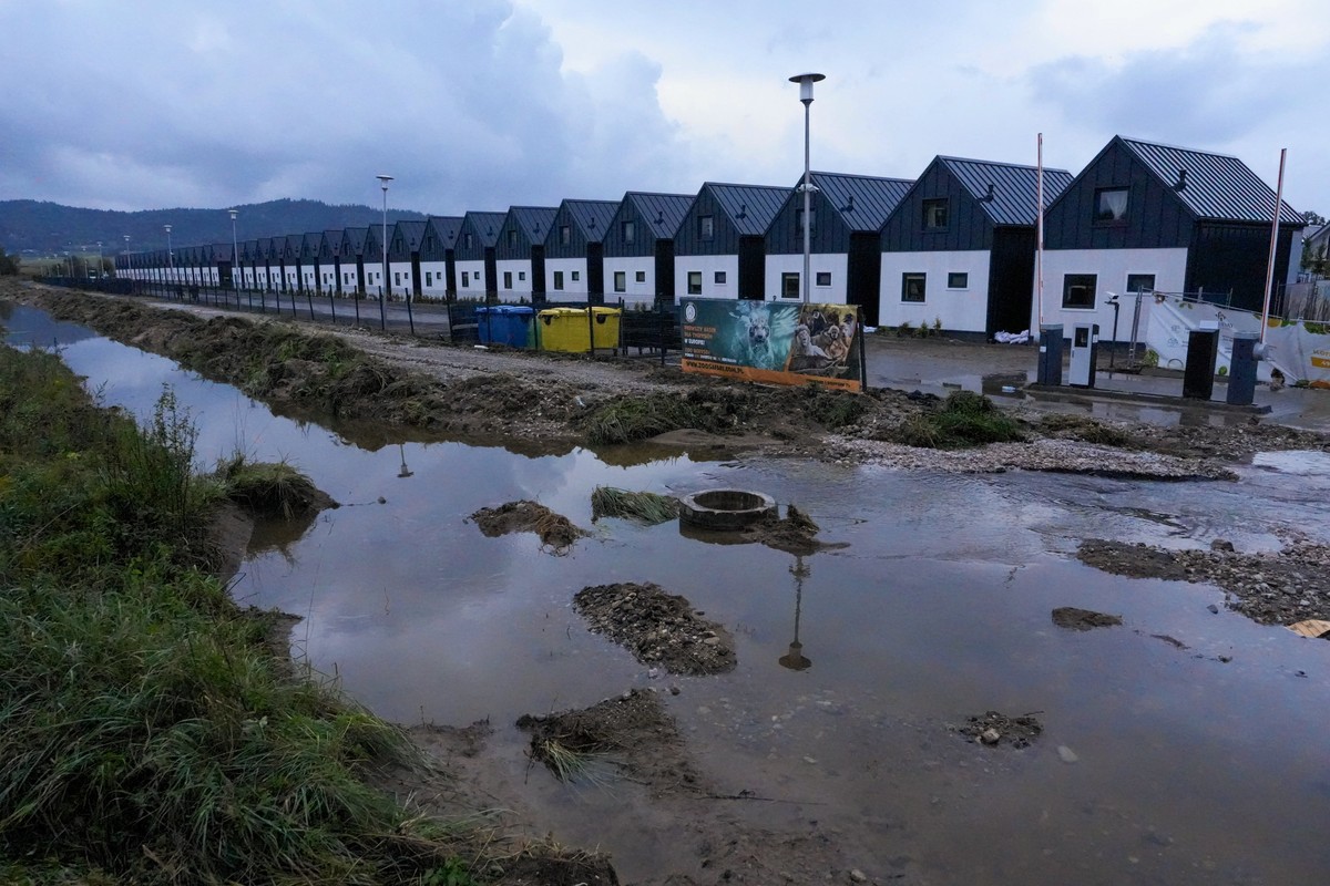 "To nie był wał". Finał powodziowej sprawy z resortem milionera w tle