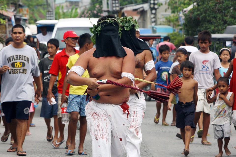 Wielki Tydzień na Filipinach