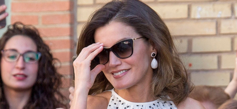 Piękna królowa Letizia jest mistrzynią elegancji. Udowodniła to po raz kolejny