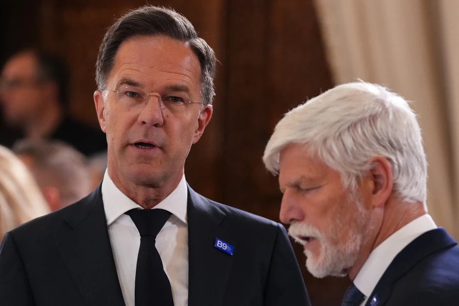 Mark Rute i Petr Pavel na samitu B9 u Bukureštu 13. maja