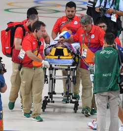 Wielka kraksa na kolarskim torze. Koreańczyk Park Sang-hoon odwieziony do szpitala