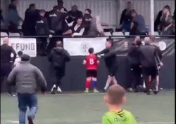 Dantejskie sceny na meczu 10-latków. Rodzice pobili się na trybunach