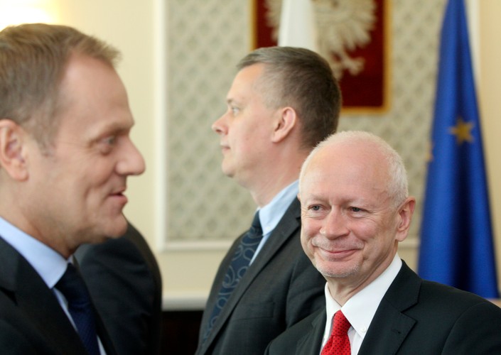 Premier oraz minister administracji i cyfryzacji Michał Boni