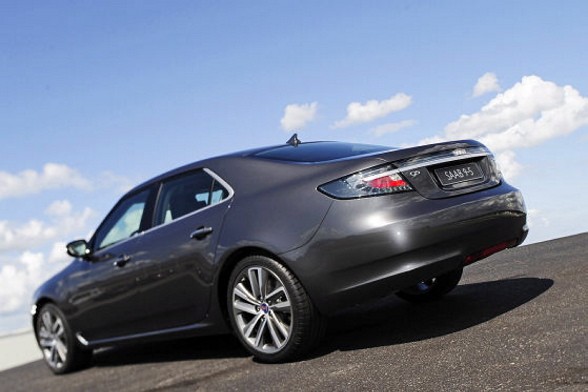 Ujawnione właśnie wcielenie sztandarowej limuzyny ma być jednym z okrętów ratunkowych firmy...