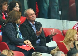 Smuda będzie pracował w polskiej Ekstraklasie. Dostał ofertę