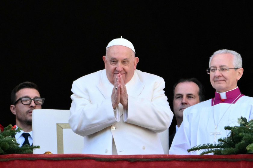 Health of Pope Francis. The hospital informs about the improvement
