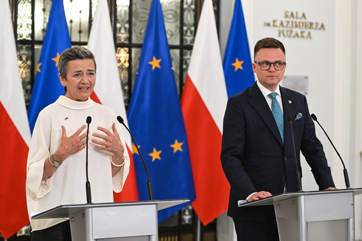 Szymon Hołownia i Margrethe Vestager