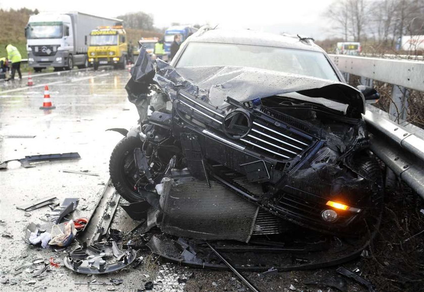 Makabryczny wypadek w Niemczech. Zderzyło się 50 aut!