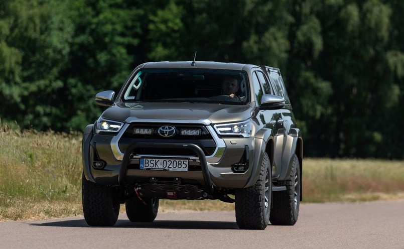 Toyota Hilux Arctic Trucks