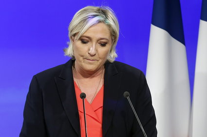 Doradca Le Pen: "Front Narodowy musi porzucić pomysł wyjścia Francji ze strefy euro"