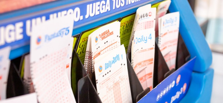 Mieszkanka Kalifornii twierdzi, że wyprała zwycięski kupon na 26 mln dolarów