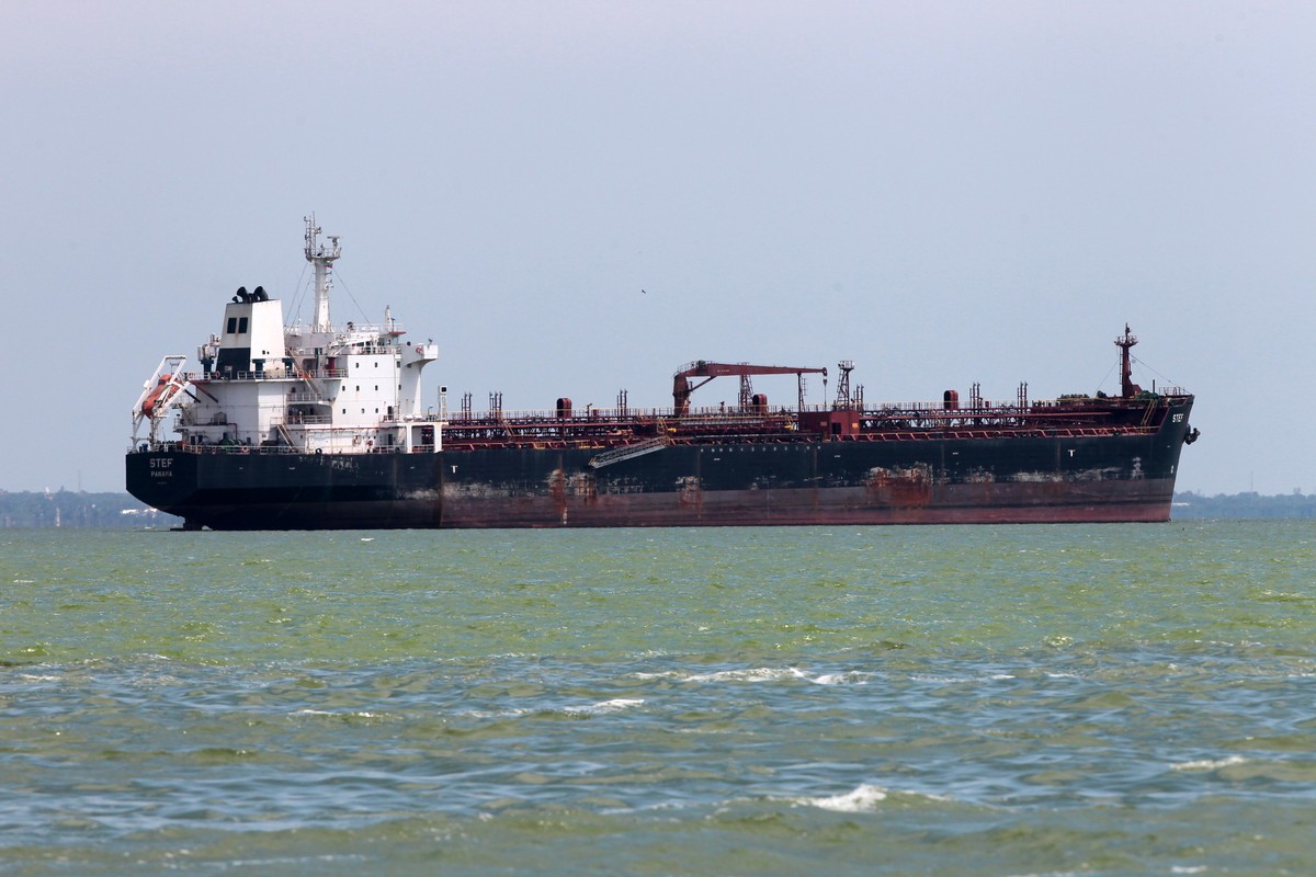 Maracaibo,,Venezuela.,20-09-2025.,Oil,Tankers,Leased,By,Chevron,Are,Seen