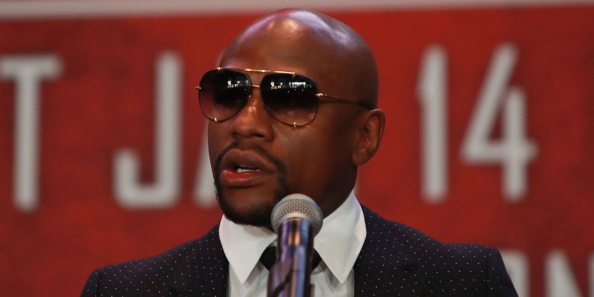 Floyd Mayweather shows off $100 million check on Instagram to prove his wealth