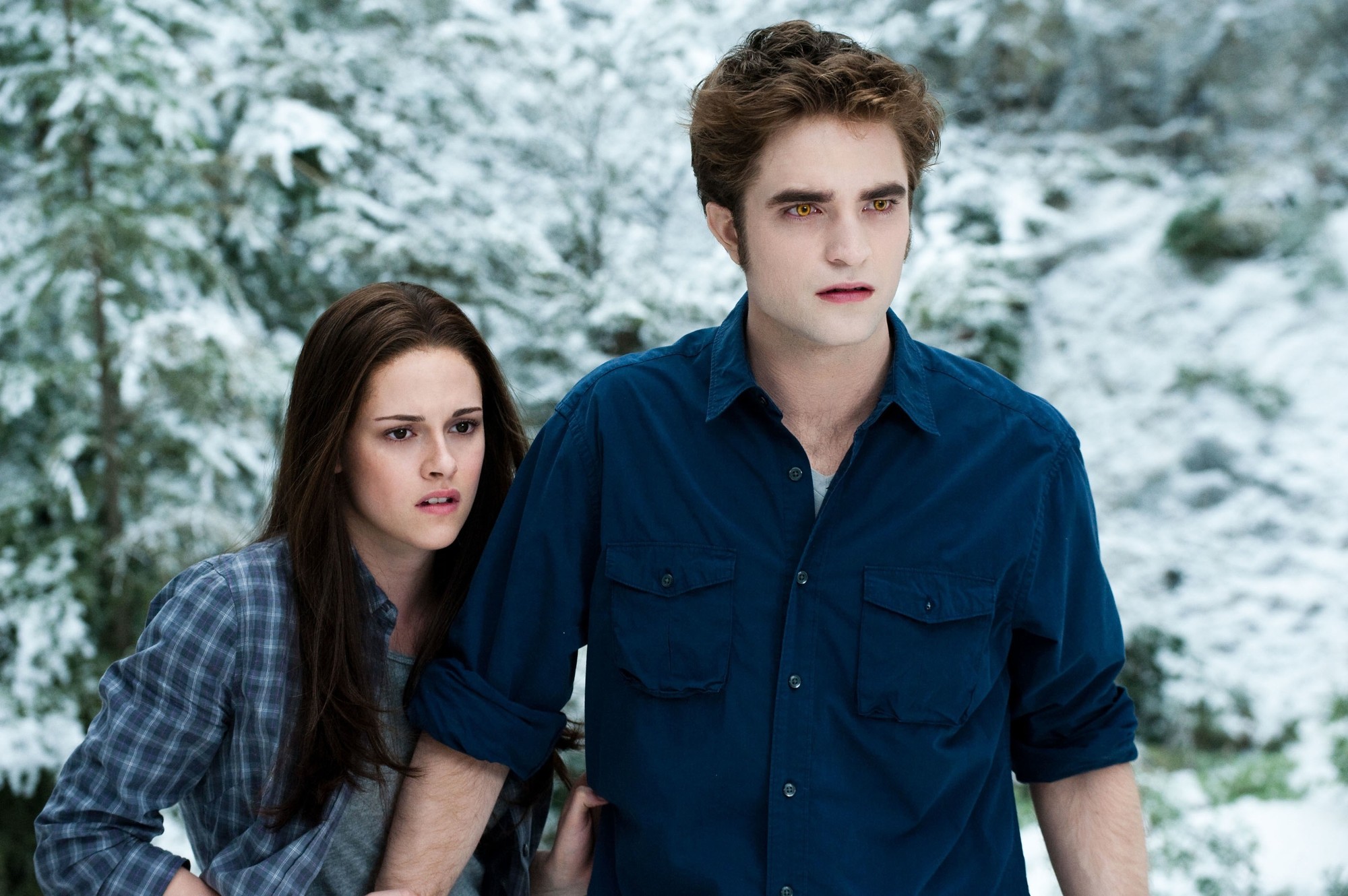 Robert Pattinson ako Edward