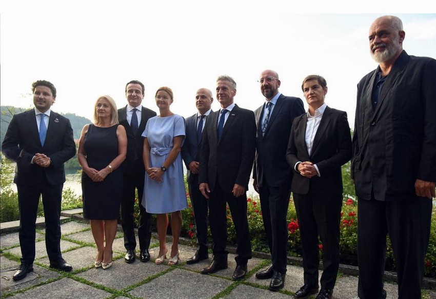 Na Strateškom forumu u Sloveniji Brnabić je rekla da je osnivanje ZSO prvi uslov normalizacije odnosa sa Prištinom