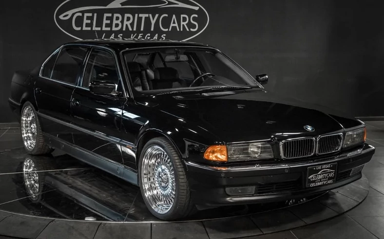 tupac-bmw-celebritycars