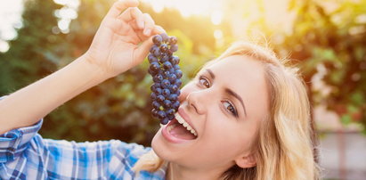 Wykorzystaj ten moment i się nimi zajadaj. Fioletowe owoce wspomagają mózg i obniżają cholesterol. Zalet jest więcej