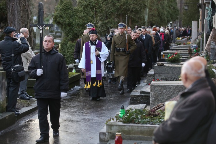 BOGUSŁAW KACZYŃSKI SPOCZĄŁ NA POWĄZKACH