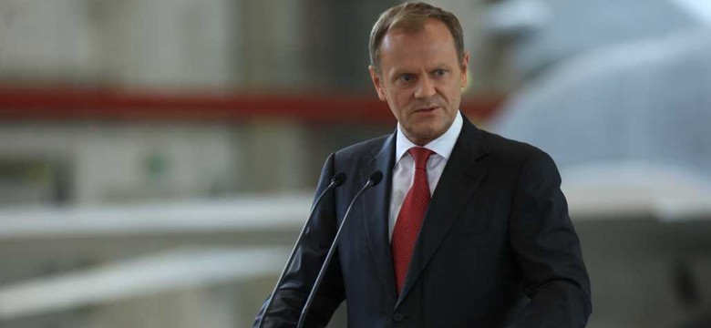 Sondażowy remis. KO dogoniła PiS, Kukiz na dnie