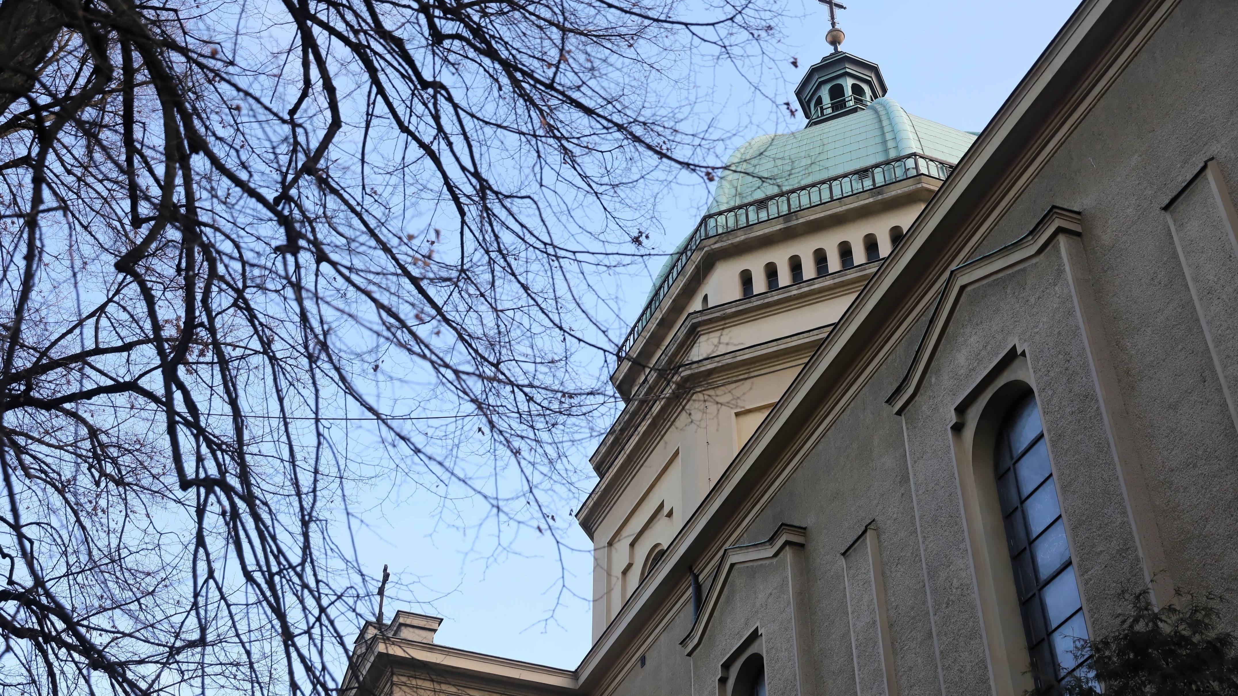 Warszawa: zdewastowano kościół w parafii św. Barbary - Wiadomości