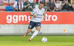 Lukas Podolski: Chcę grać jeszcze przynajmniej przez dwa lata