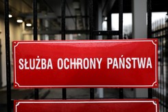 Ponad 1 mln zł wydał SOP na nagrody w 2,5 miesiąca. 'Zamiast szkoleń i fachowości, lojalność'