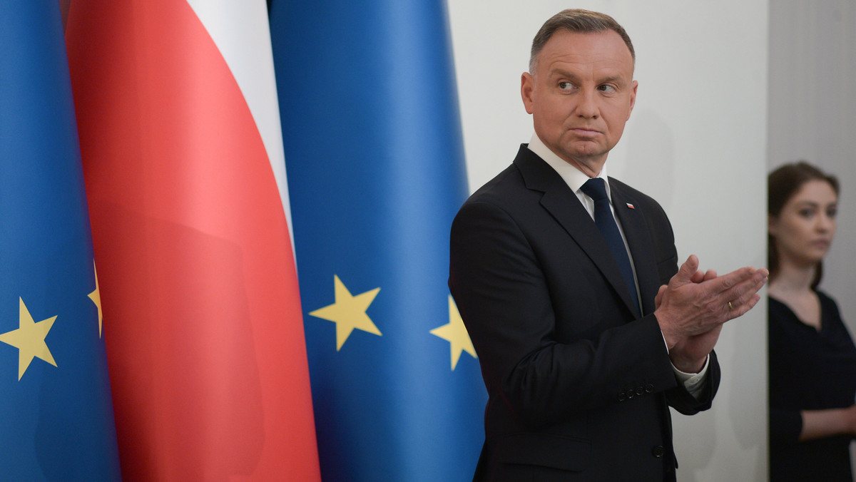 Polacy ocenili Andrzeja Dudę. Wyniki nie są dobre dla prezydenta [SONDAŻ]