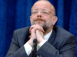 Kownacki zarabiał 31 tysięcy dziennie