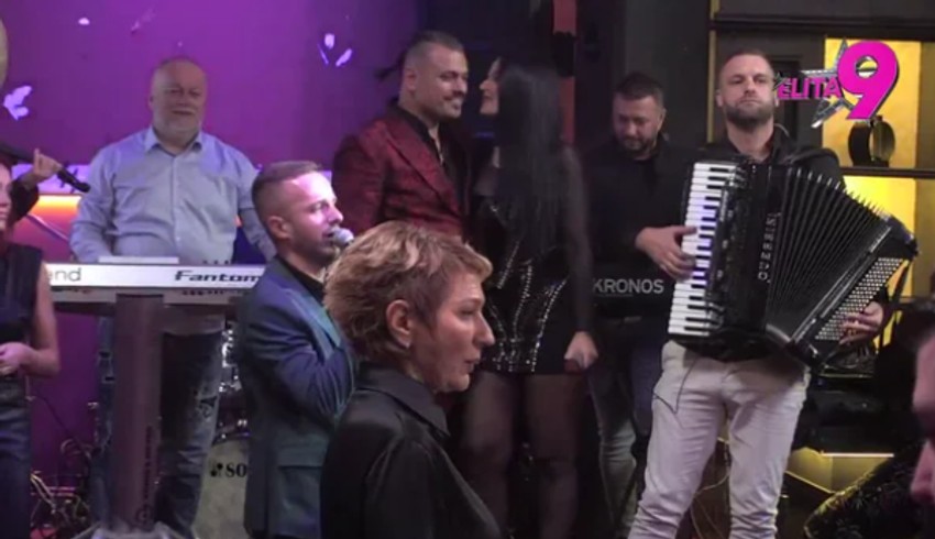 Bora Santana slavi razvod