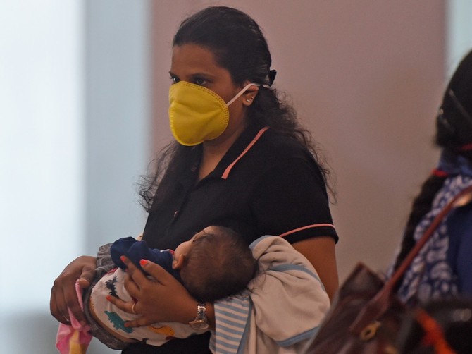 UNICEF uputio apel da su deca ugrožena: majka i beba u Indiji