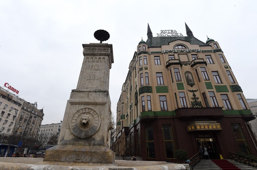 Terazijska česma, hotel Moskva, Terazije