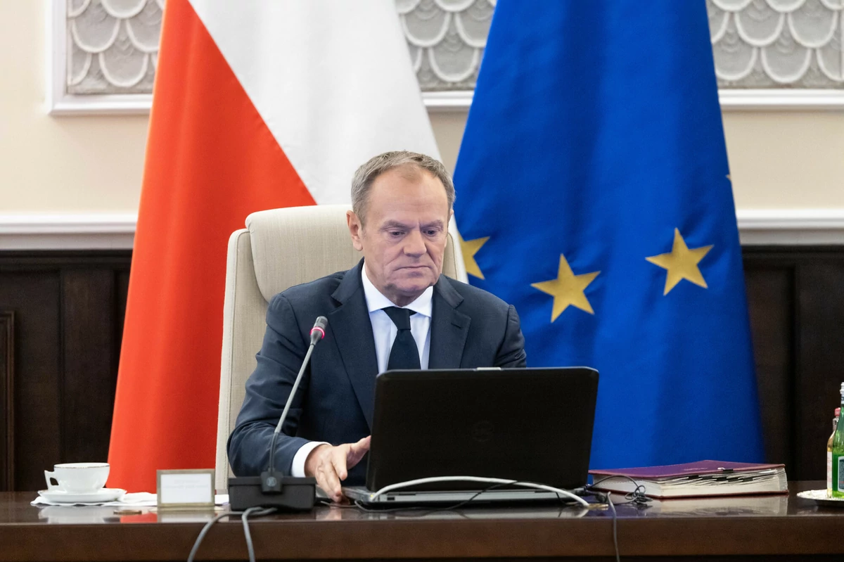  Tusk: To prezydent Duda jest sprawcą zamieszania konstytucyjnego