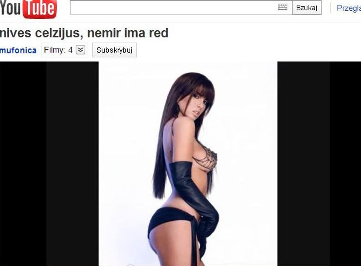 Posłuchaj, jak modelka prosi słynnych piłkarzy, by "strzelili jej gola"