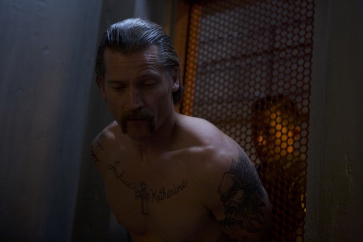 Nikolaj Coster-Waldau w filmie 'Skazany'. Polska premiera 27 października 2017 roku