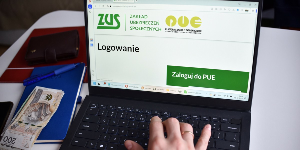 Wszelkie sprawy z ZUS-em załatwiaj przez PUE, nie przez linki z maila