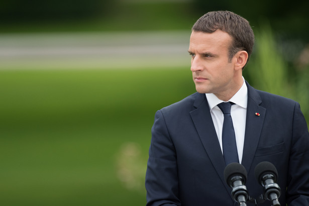 Emmanuel Macron ma ogromne kłopoty. Tak źle nie było od 2020 roku