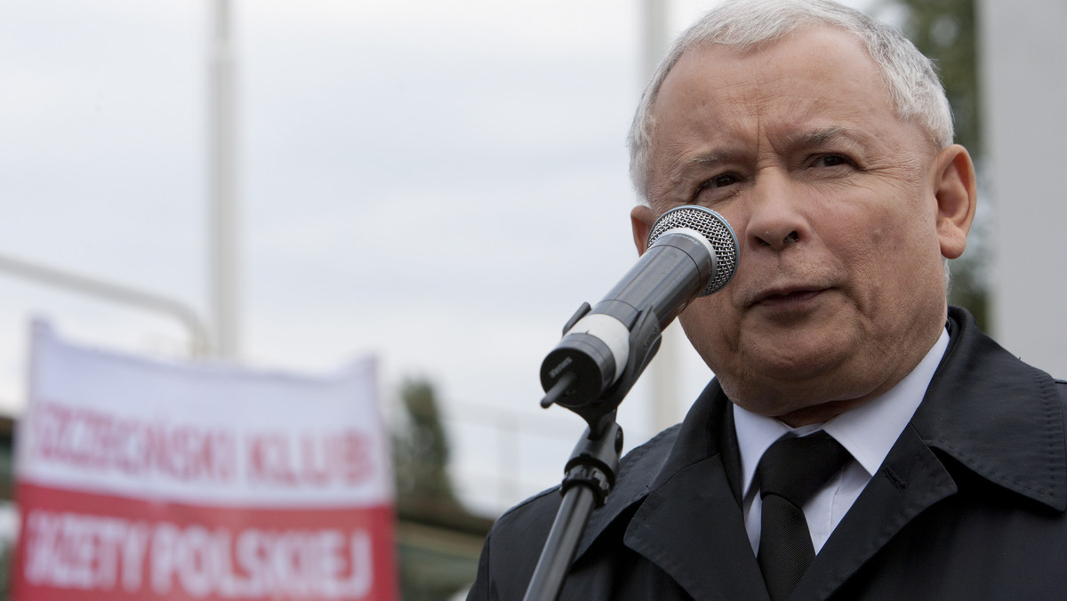 Nie ma pojednania w procesie karnym, który Jarosławowi Kaczyńskiemu wytoczył b. szef MSWiA Janusz Kaczmarek za pomówienie go przez lidera PiS określeniem "agent śpioch". Kaczyńskiemu grozi nawet do roku więzienia.