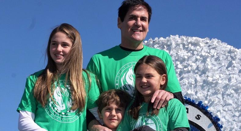Mark Cuban and his children at the 2016 St. Patrick's Day Parade Festival in Dallas.