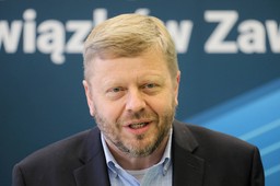 Lewiatan: Rząd chce odtworzyć państwowy monopol na rynku telekomunikacyjnym