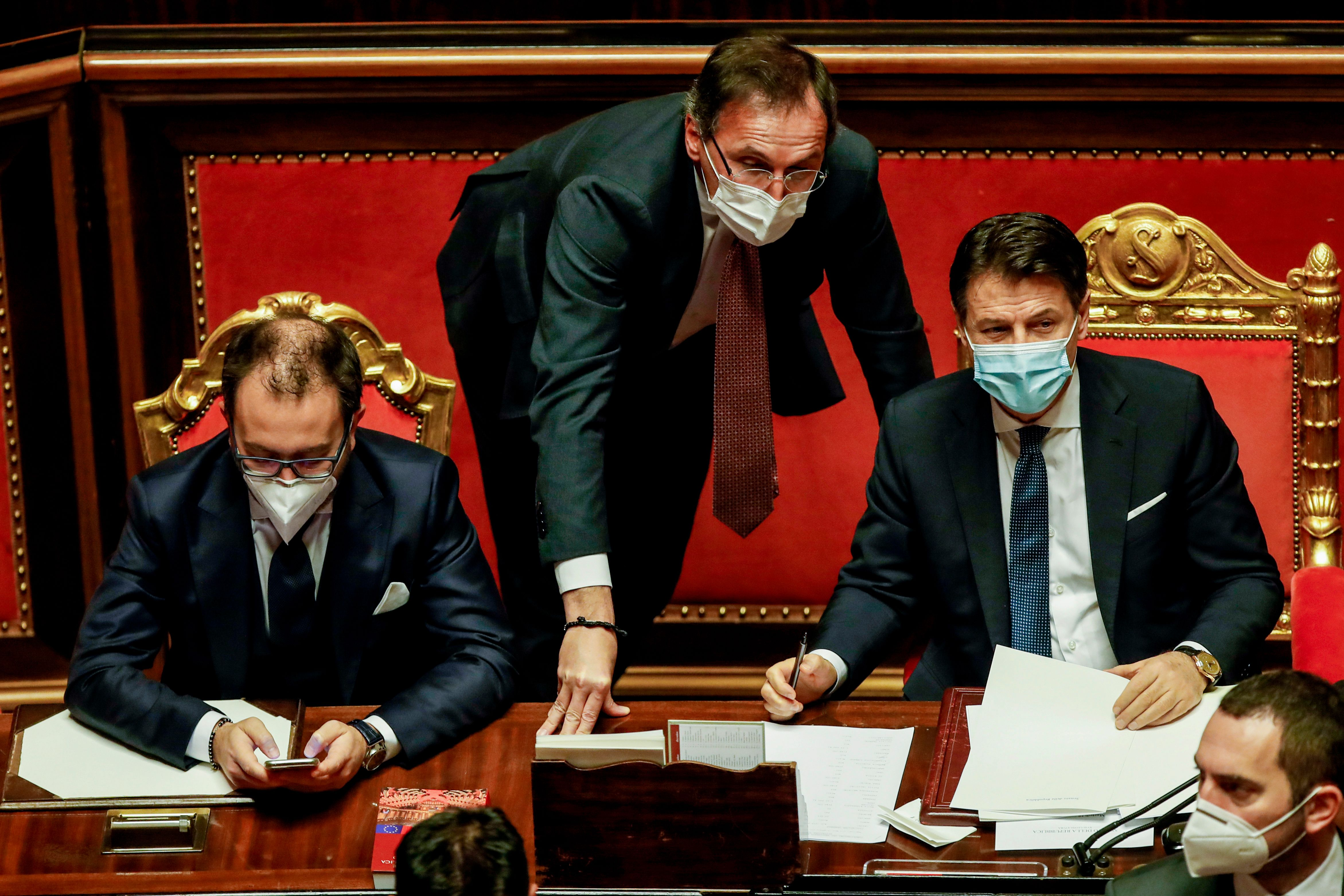 PD lancia un ultimatum a Giorgetti: «In Parlamento o dimissioni»