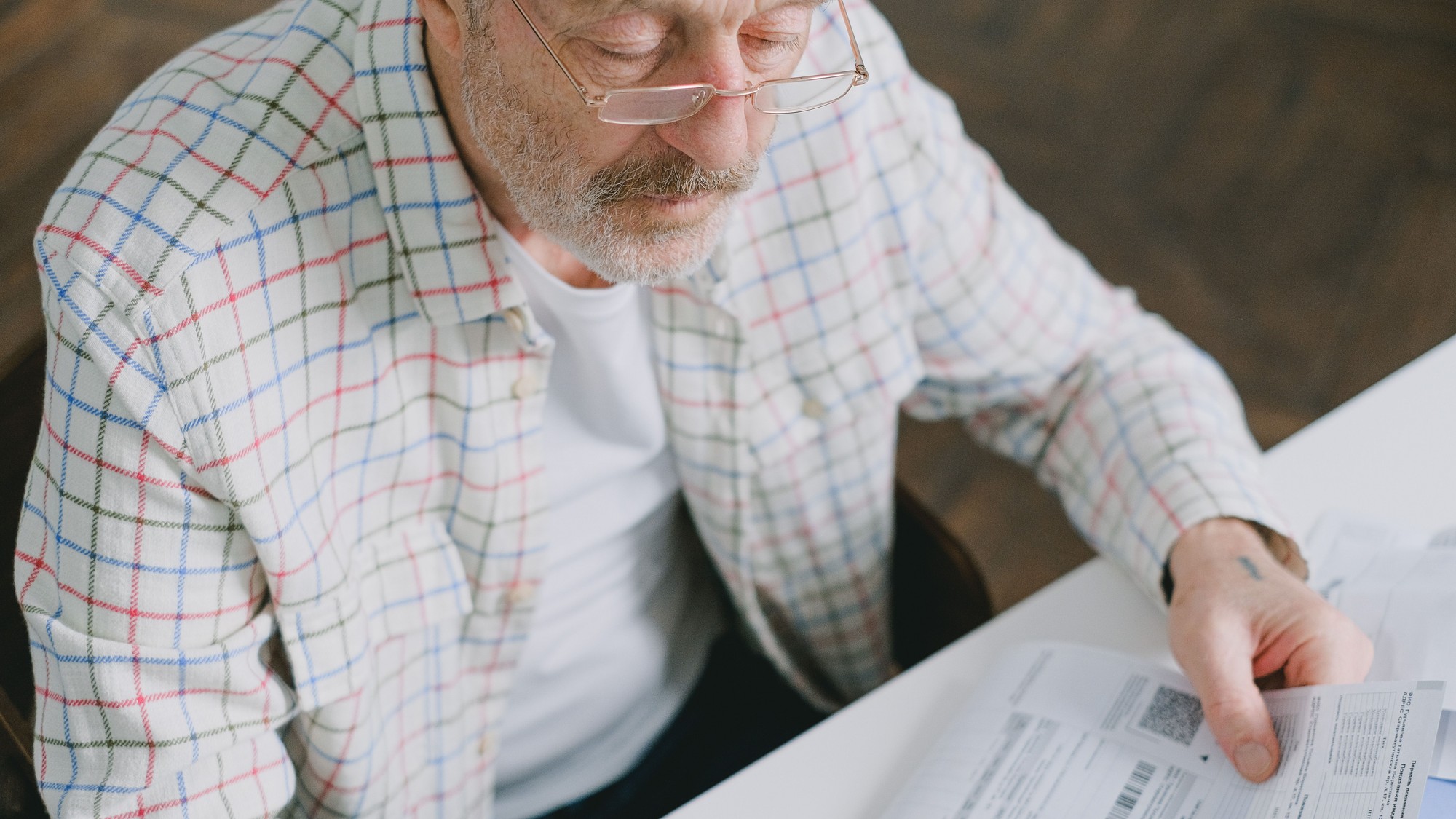 Mnohým seniorom v týchto dňoch prichádzajú do schránok úradné listy o zániku či nevzniknutí nároku na 2 % z dane. Oznámenia rozposielajú priamo daňové úrady.
