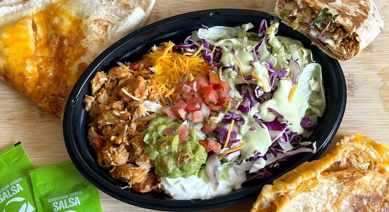 Taco Bell has a brand-new Cantina Chicken menu. Anneta Konstantinides/Business Insider