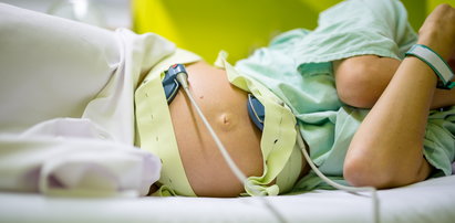 Kobieta zaszczepiła się w czasie ciąży. Dziecko przyszło na świat z przeciwciałami