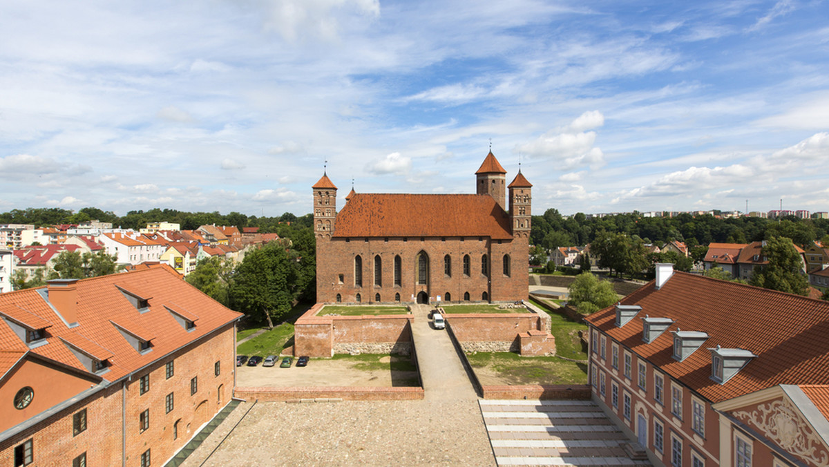 Gmina Lidzbark Warmiński rozpoczęła starania o przyznanie jej statusu obszaru ochrony uzdrowiskowej - poinformowały władze miasta. Liczą, że do uzdrowiska przyjeżdżaliby m.in. Rosjanie z pobliskiego obwodu kaliningradzkiego.