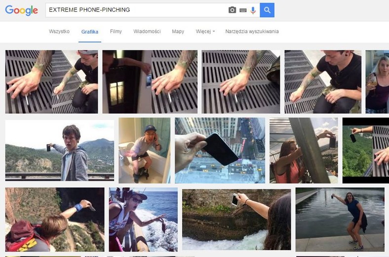 EXTREME PHONE-PINCHING, fot. Google