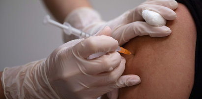 Kolejny kraj dopuścił stosowanie szczepionki u dzieci od 12. roku życia