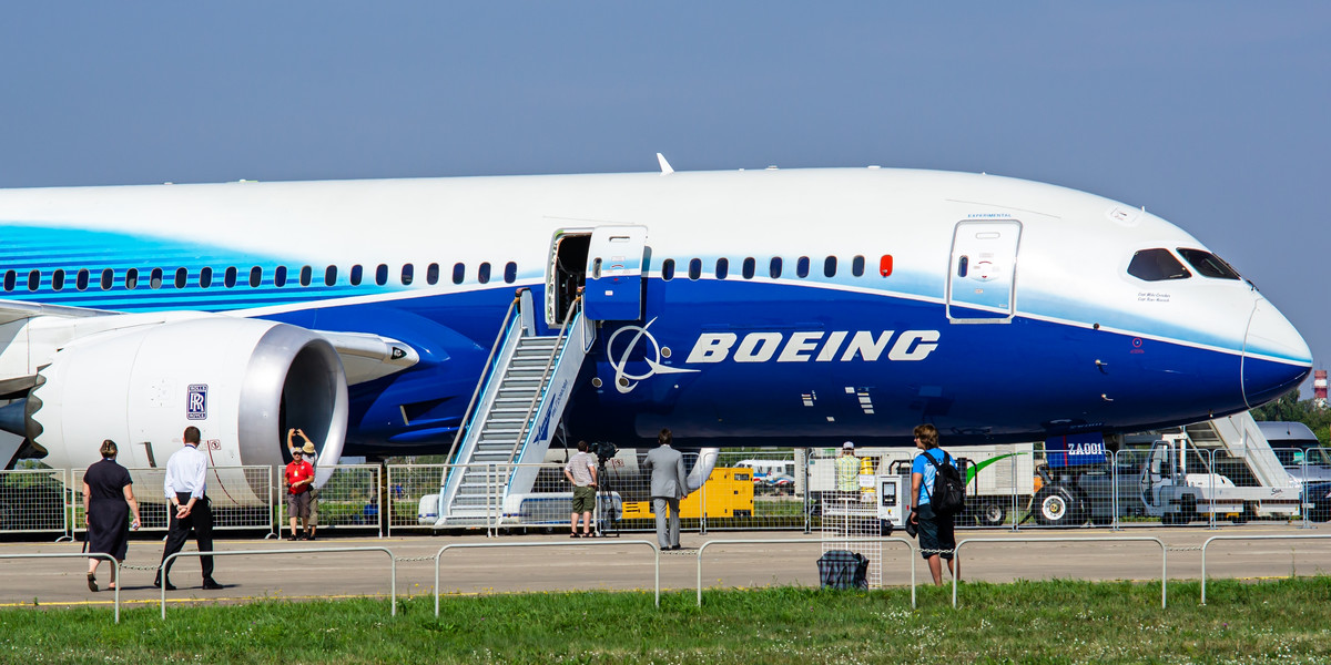 Są problemy z produkowanymi przez Boeinga odrzutowcami 787 Dreamliner.