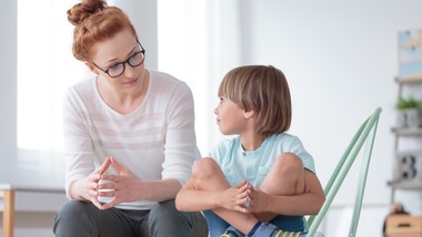 szansa na bardziej obiektywne opinie w postępowaniach. ma to zapewnić