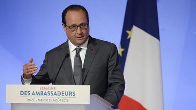 Hollande: Turcja powinna położyć większy nacisk na operacje przeciw IS