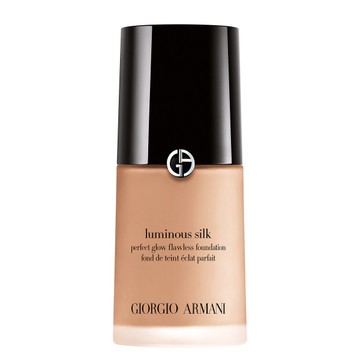  A legjobb alapozó, primer, púder (luxus) - Giorgio Armani Luminous Silk Foundation 